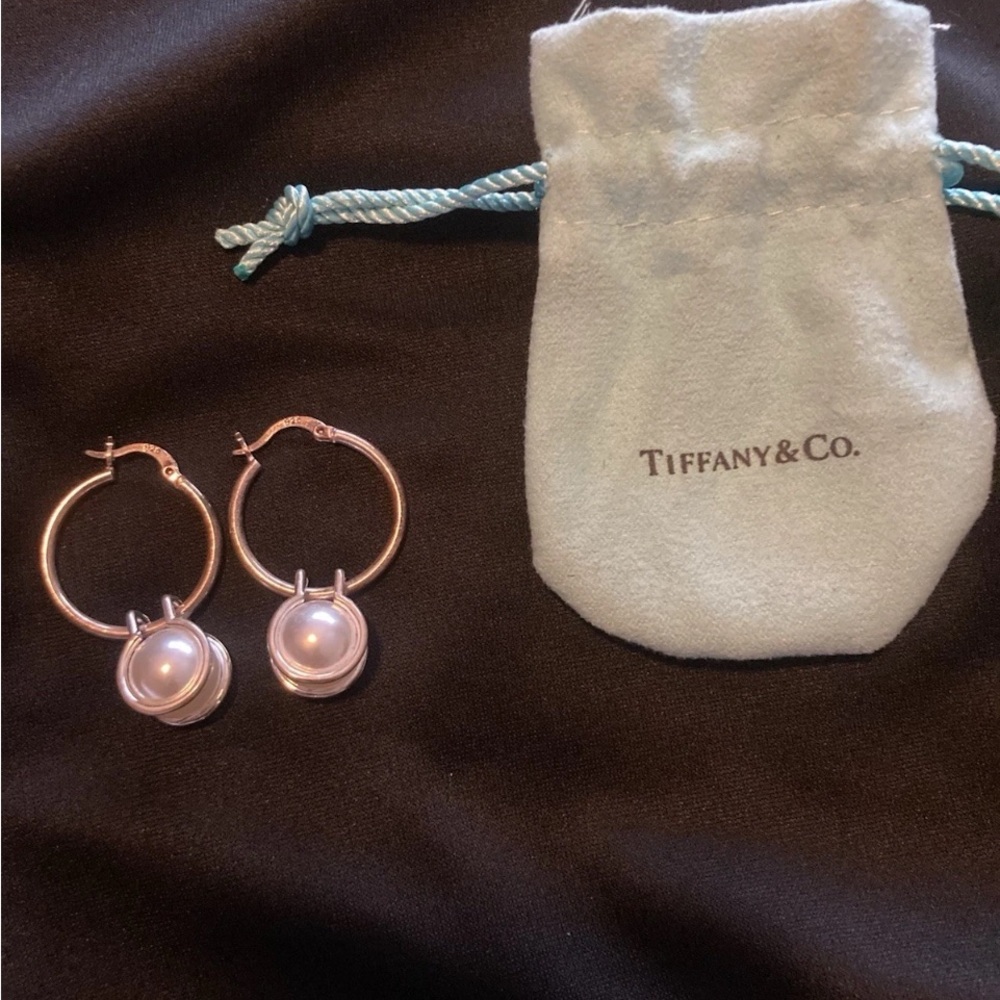 Tiffany HardWear Pearl Loop Earrings in Sterling Silver in Sterling Silver.
